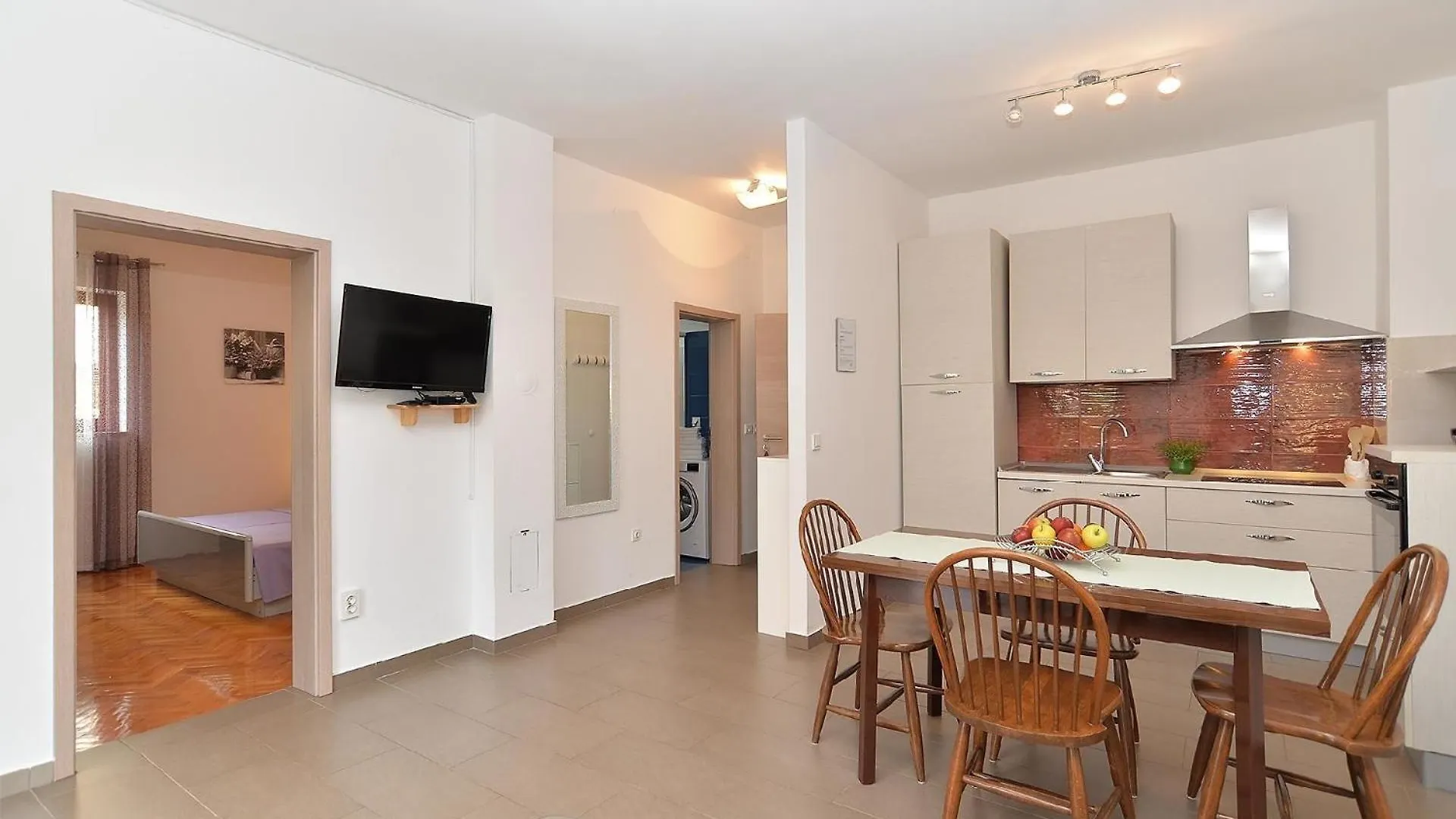 Ferienwohnung Fuer 5 Personen Ca 60 Qm In Fazana, Istrien Istrische Riviera 0*, Fazana
